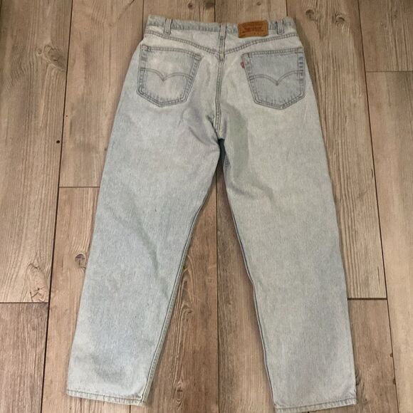 Mens Levi’s Vintage 550 Relaxed Fit Light Washed Jeans Size 36 x 30 - Picture 5 of 6